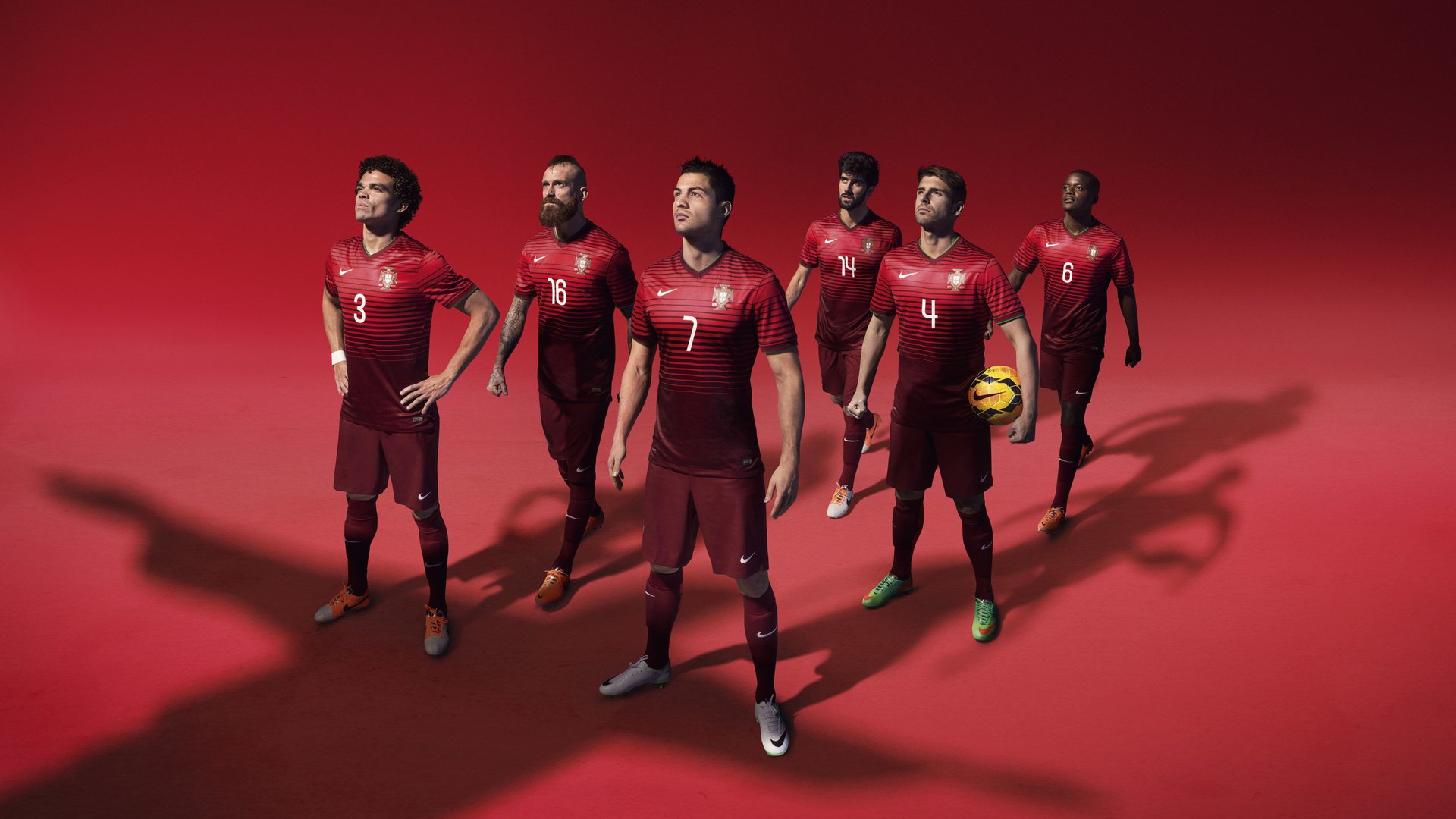 开云体育ios下载-“足球明星的中国之旅：访谈与专栏”，足球明星(中国)